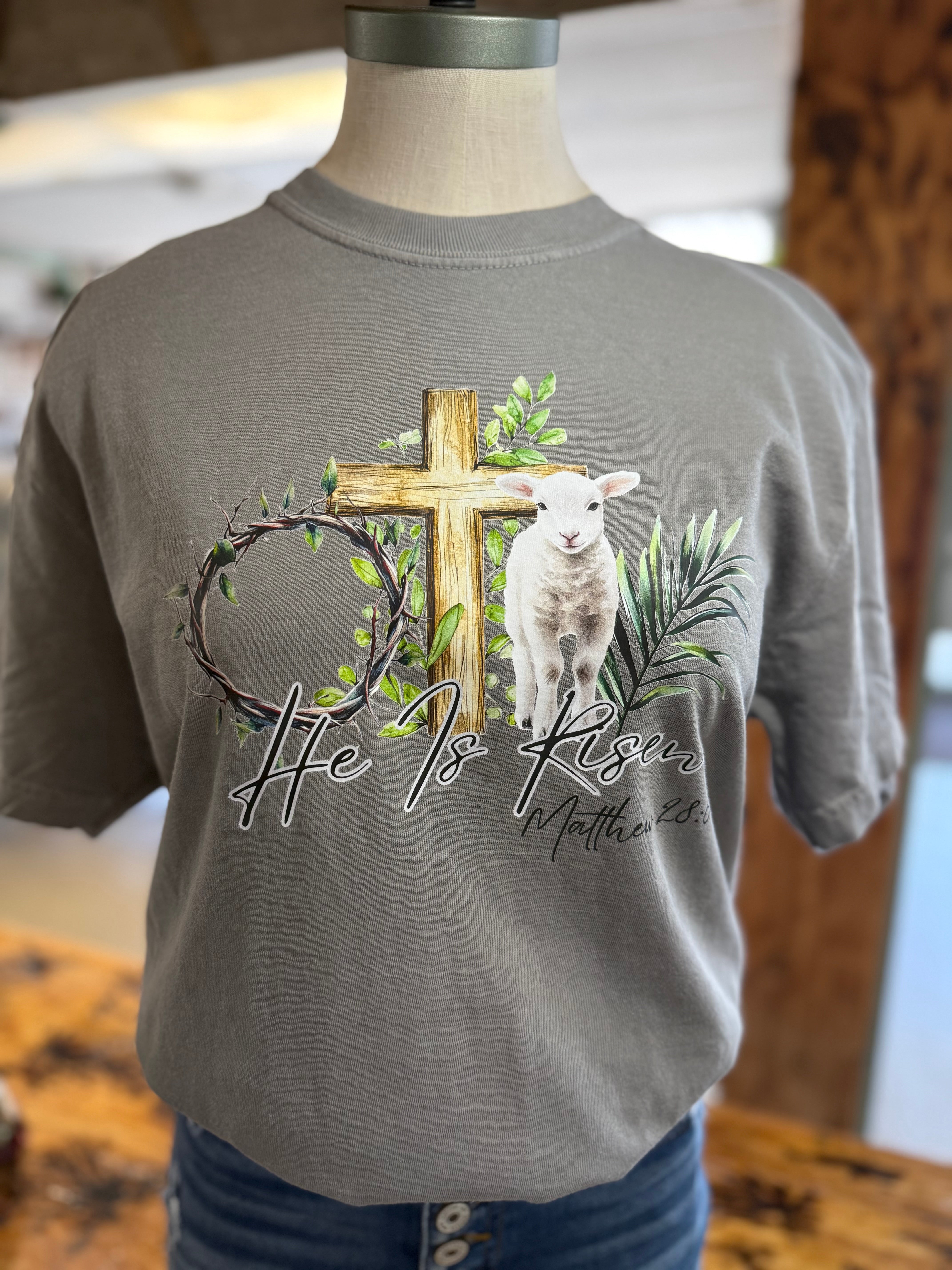 Lamb (he is risen) T-shirt