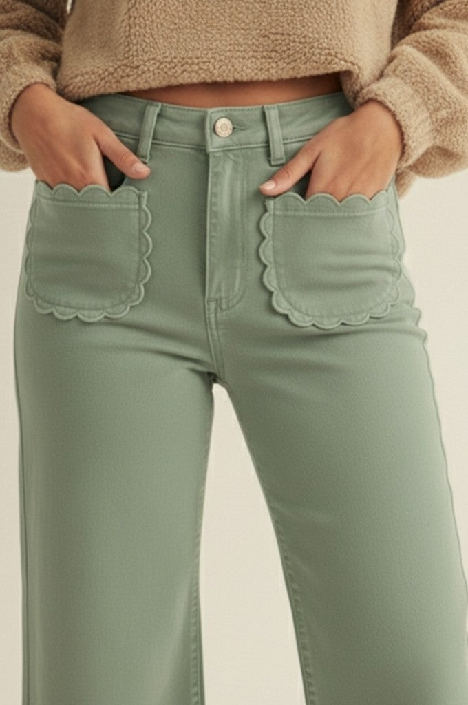 Stretch Mid Rise Scallop Poket Wide Leg Pants