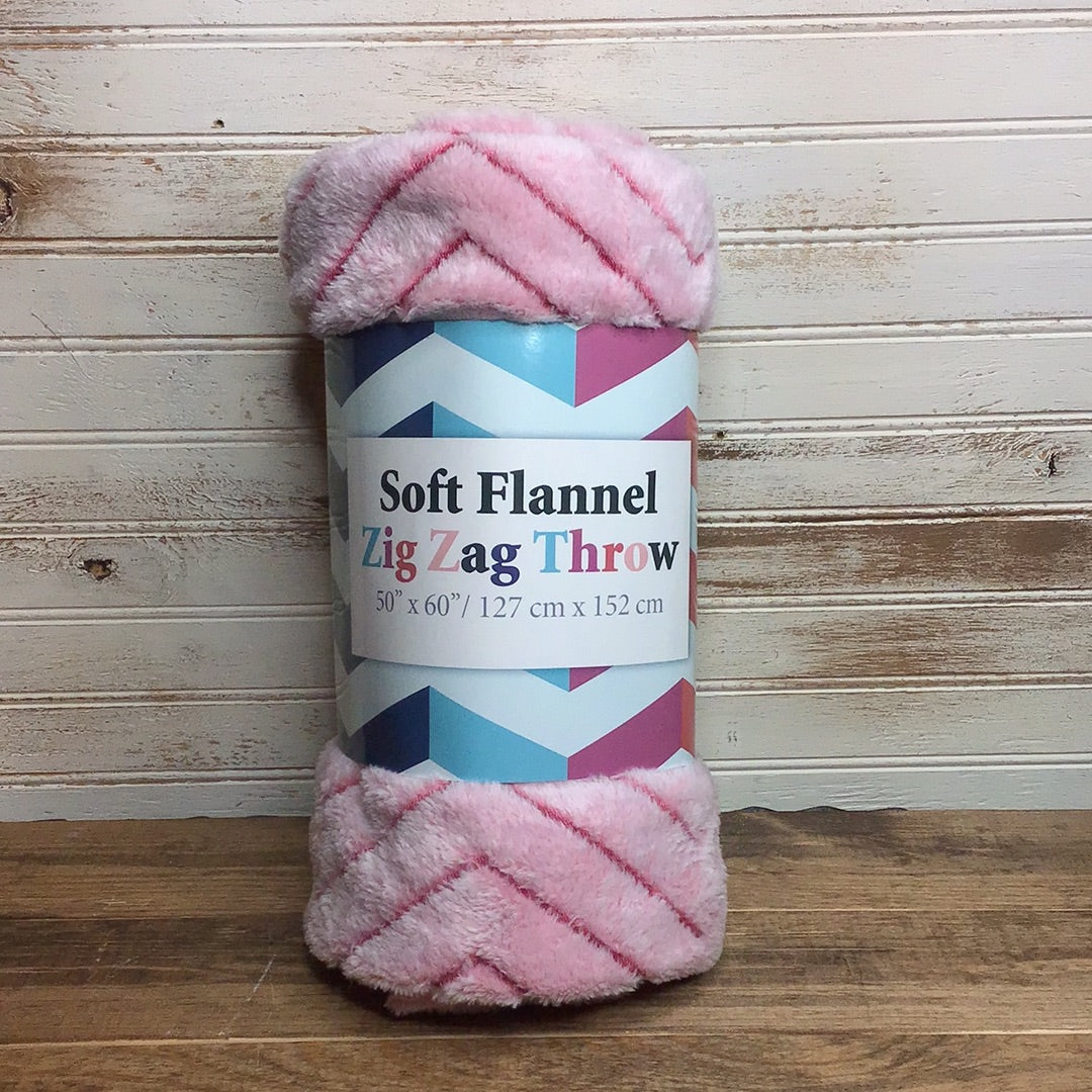 Chevron Fleece Throw Blankets