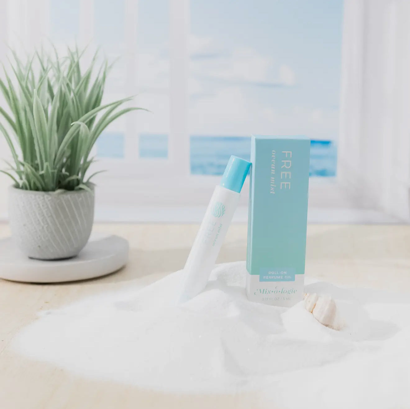 Woman’s Mix•o•logie Roll-on Perfume Oil