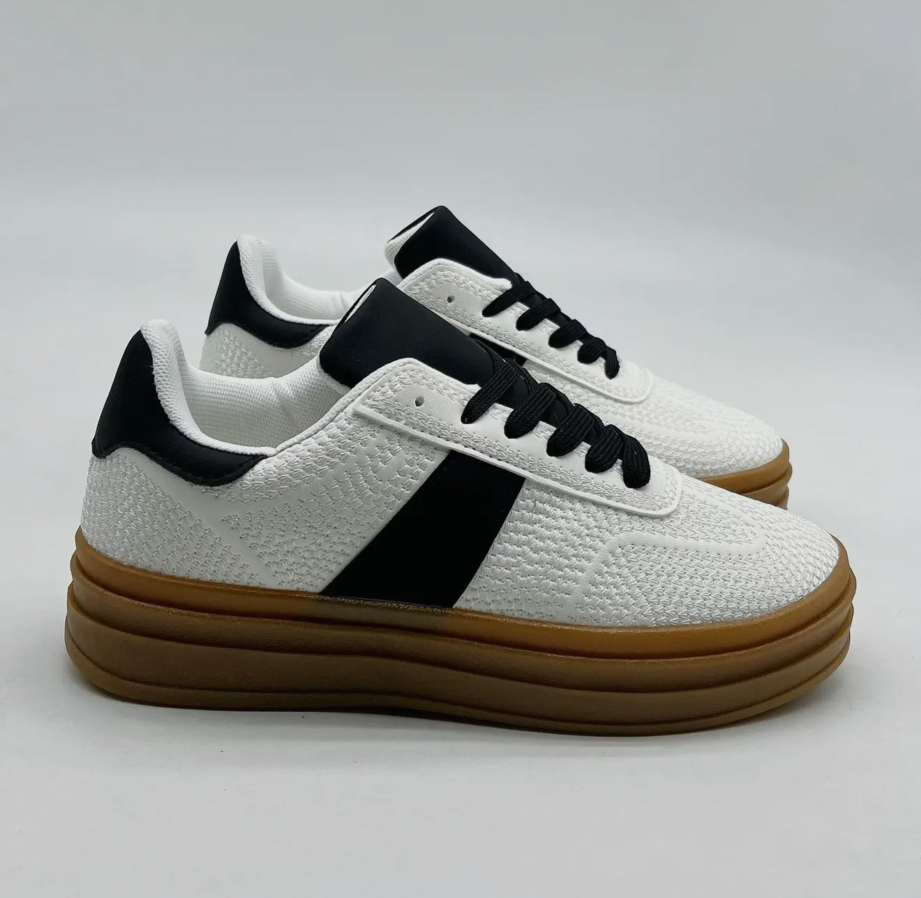 Sole Thread Detail Sneakers