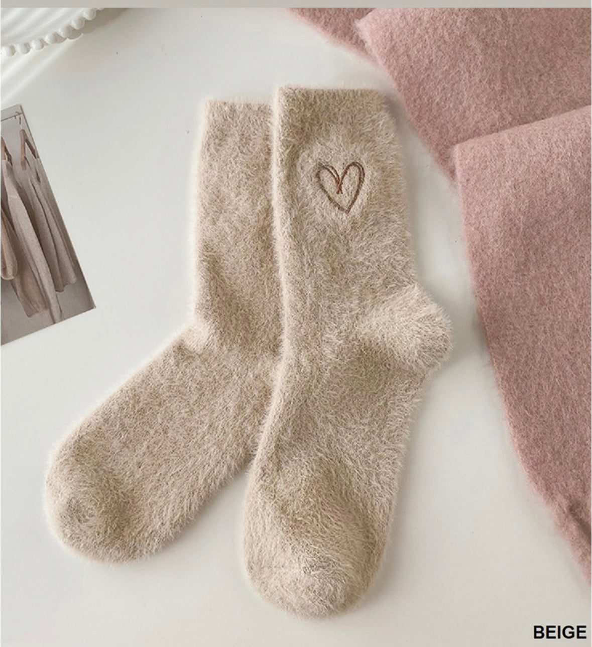 HEART PATTERN SOCK