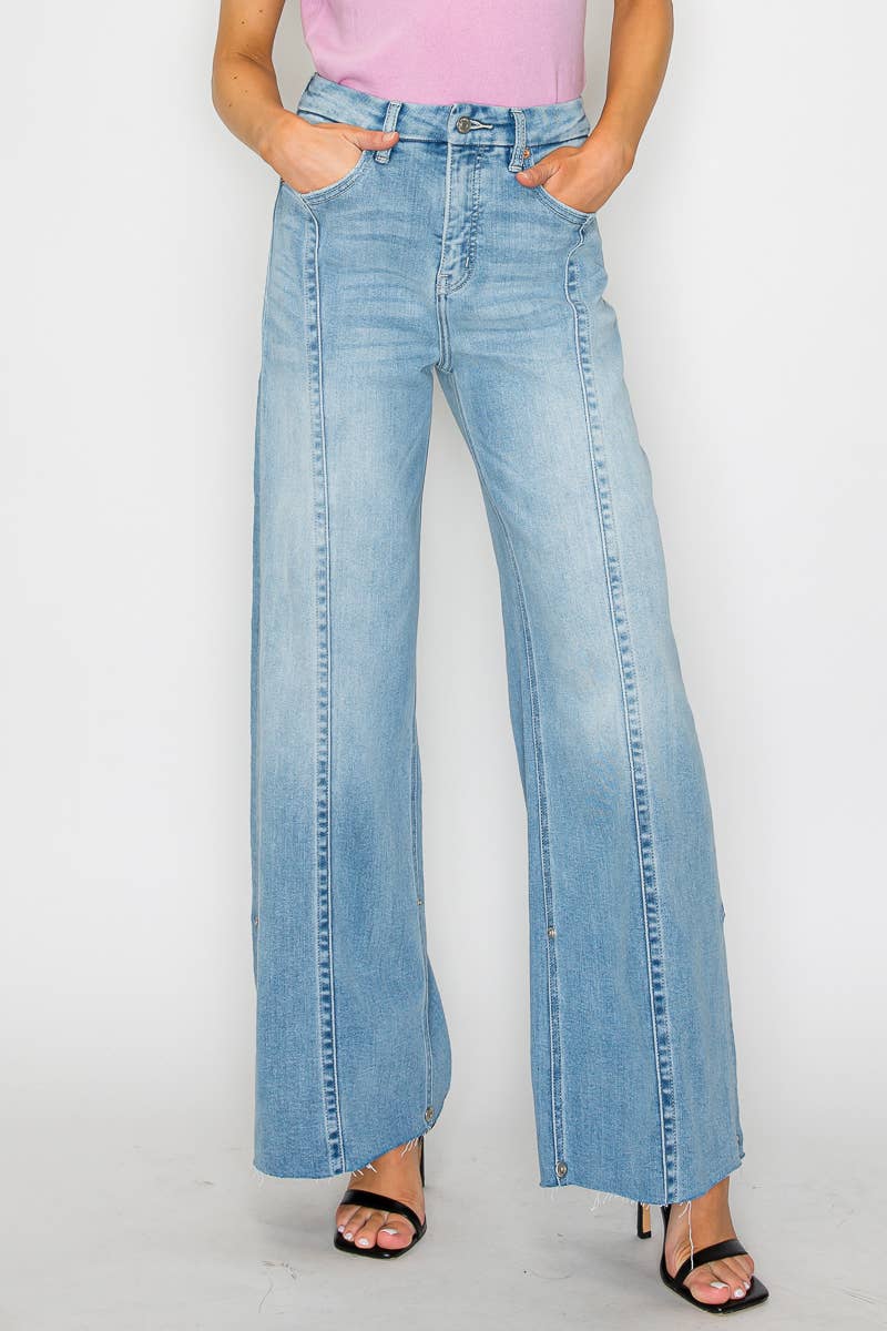 INSEAM TRANSFORM  MID RISE WIDE LEG JEANS