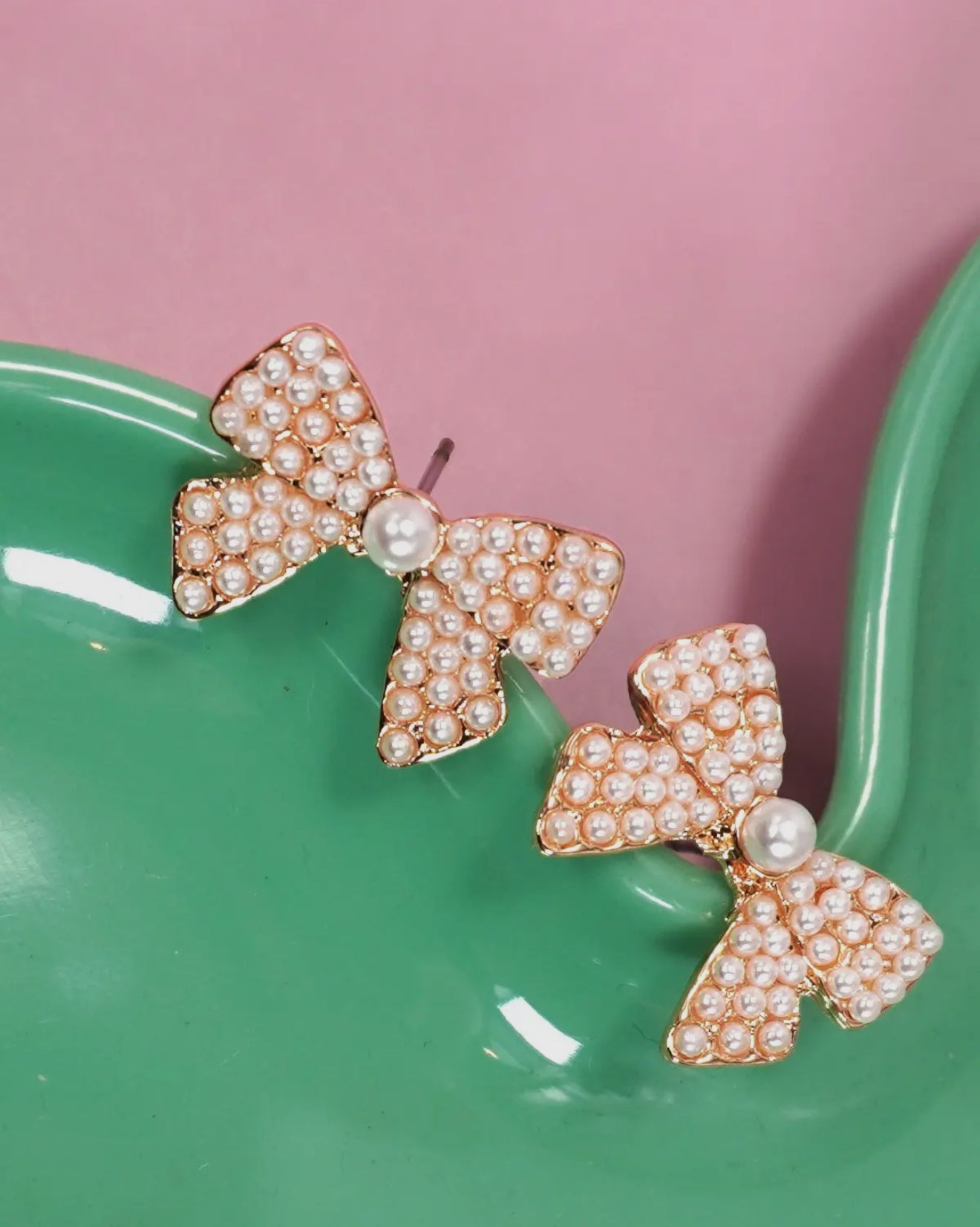 Classic Chic Pearl Bow Stud Earring