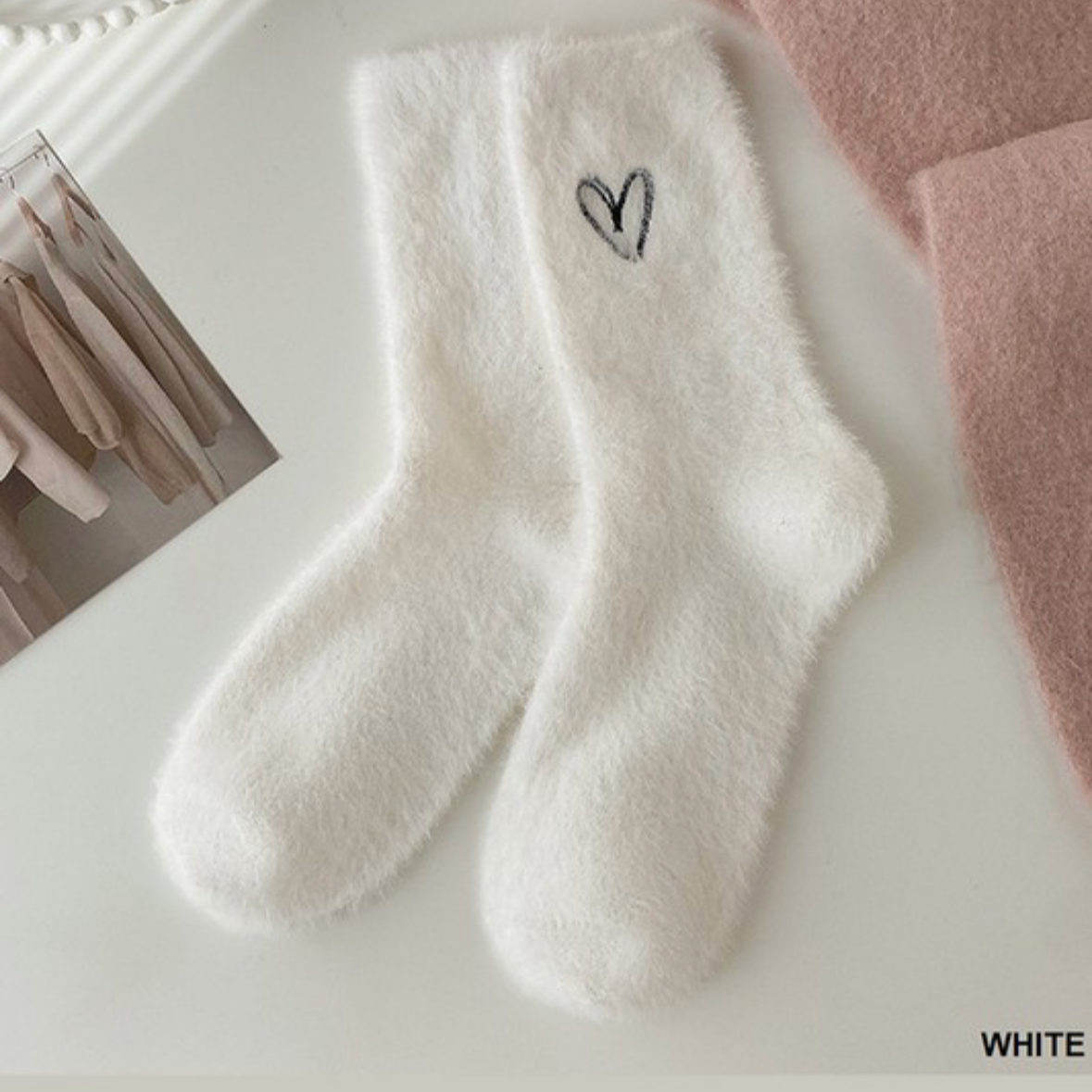 HEART PATTERN SOCK