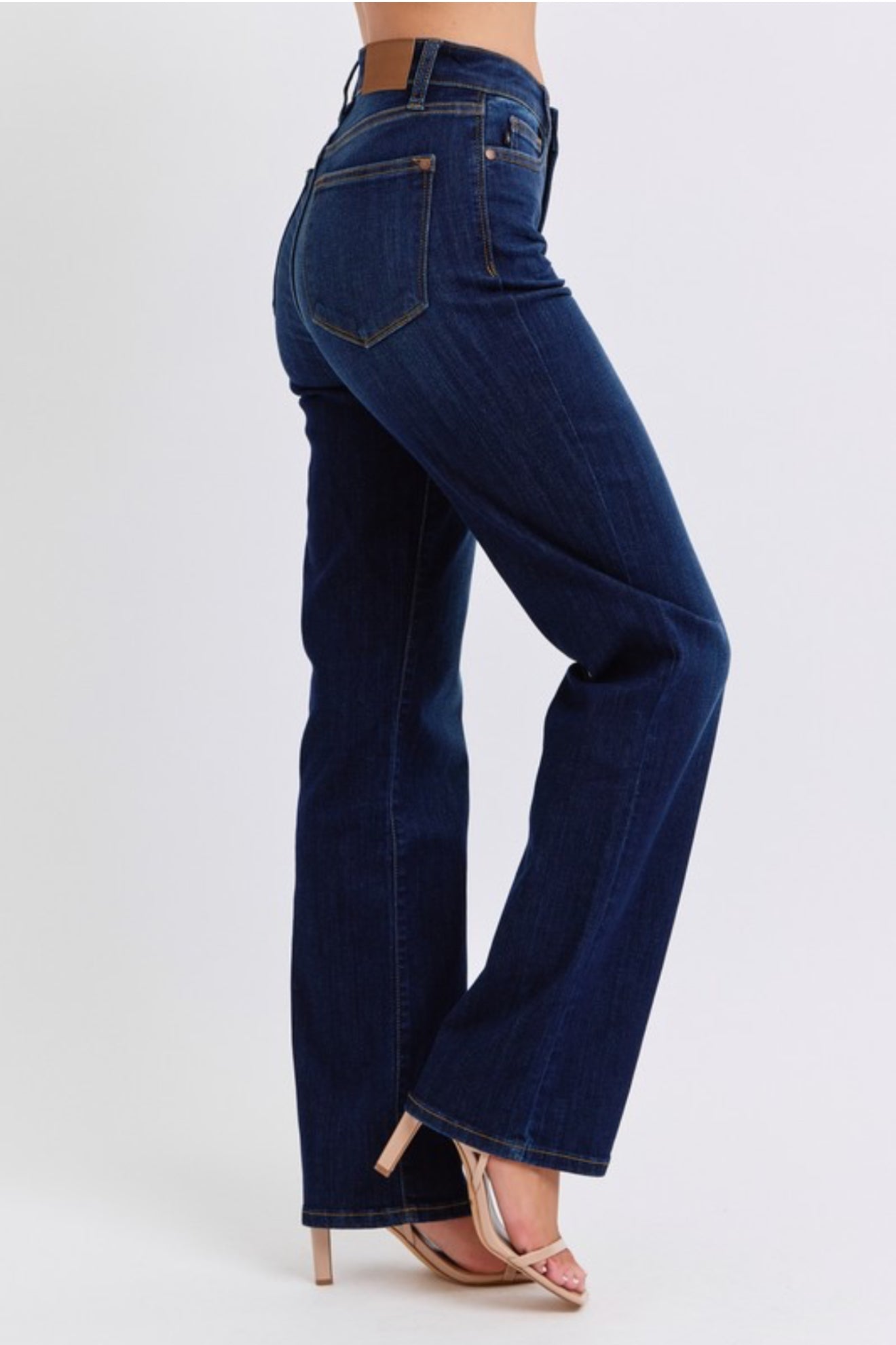 Judy Blue Straight Jeans