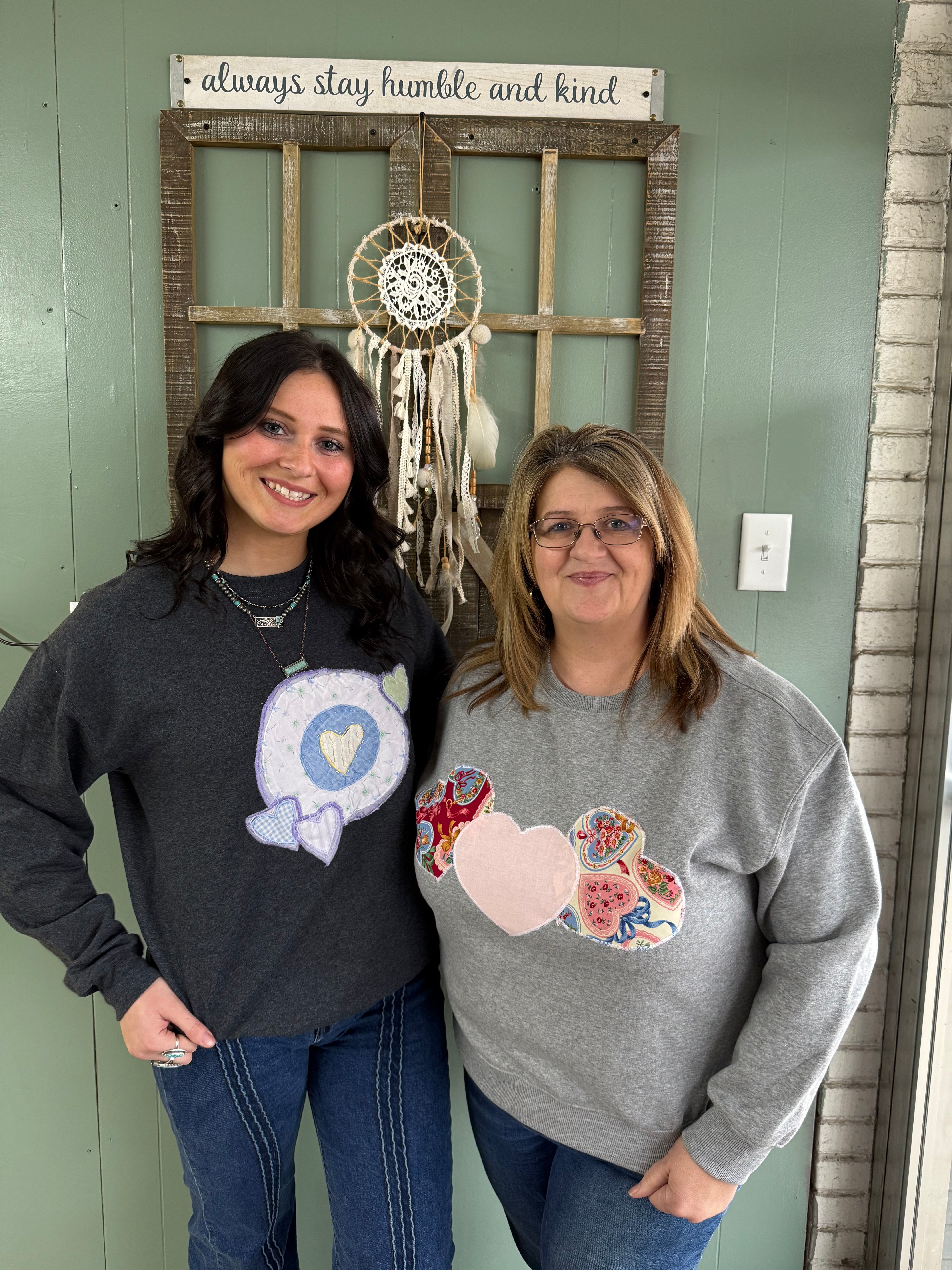 Circle & Heart Sweatshirt