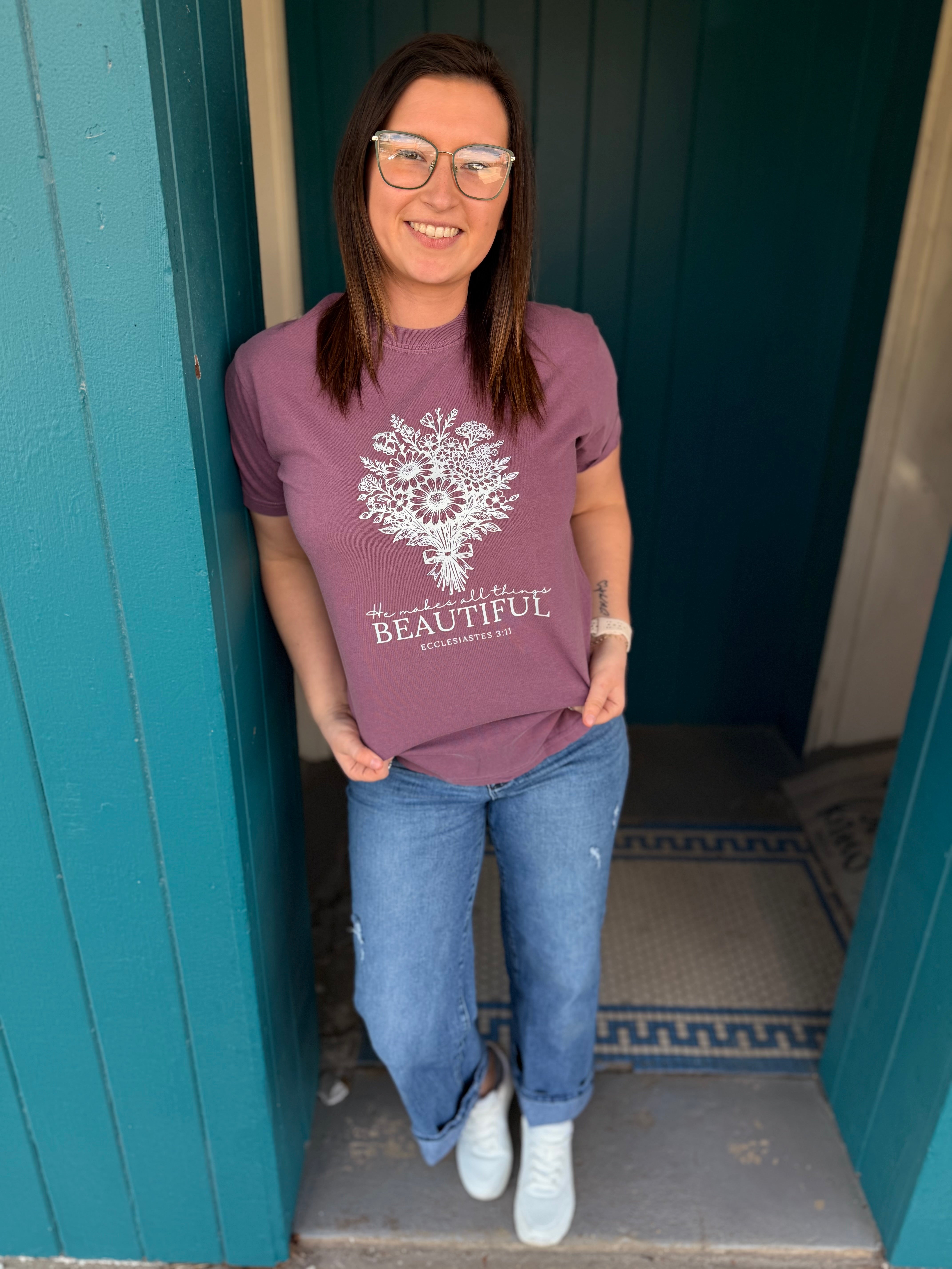 He Makes ALL Things Beautiful T-shirt