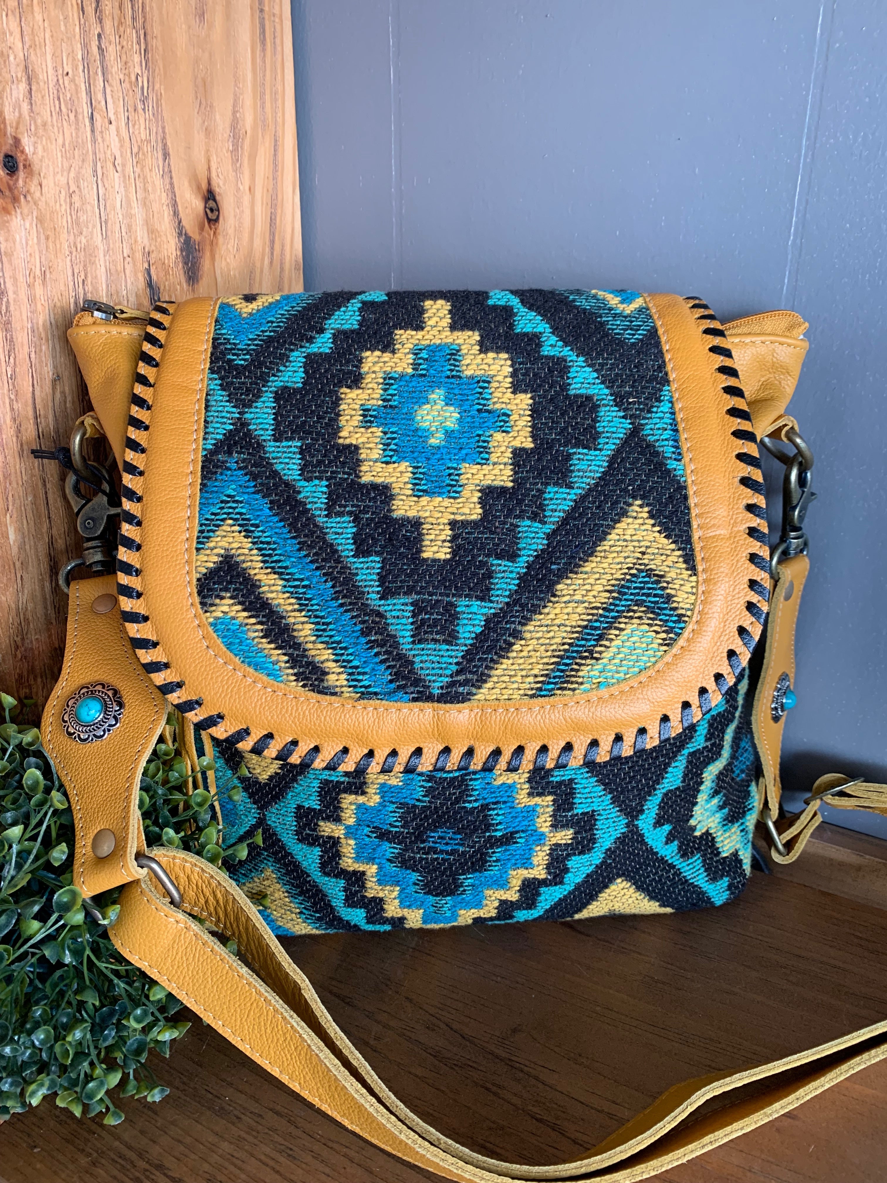 Myra Sunridge Bag